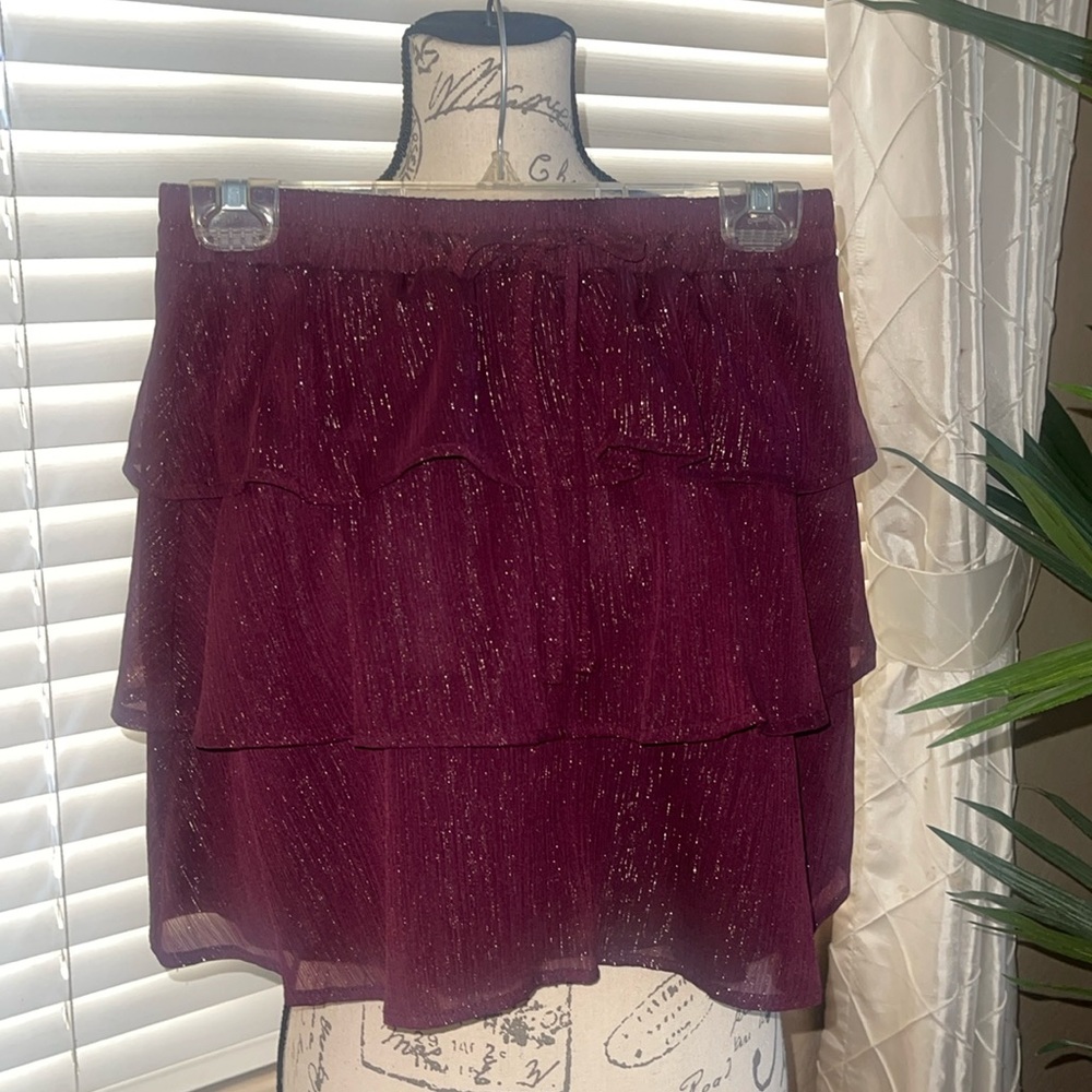 NWT-  Francesca’s Burgundy Ruffle Mini Skirt